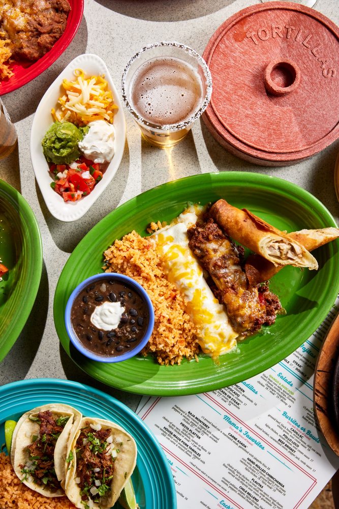 Mama Roja Mexican Kitchen