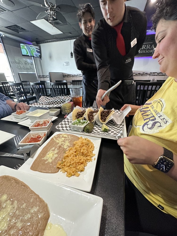 Mi Tierra Cocina Mexicana