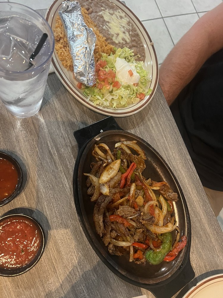 Mezcali Mexican Restaurant