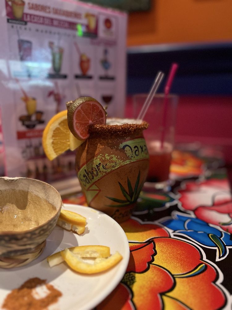 Sabores Oaxaqueños Restaurant