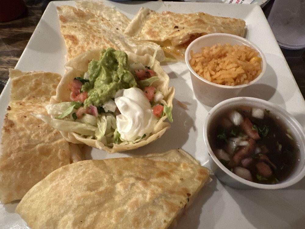 El Toro Loco Mexican Bar And Grill