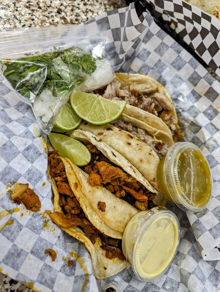 Don Antonio's Carnicería Y Taqueria