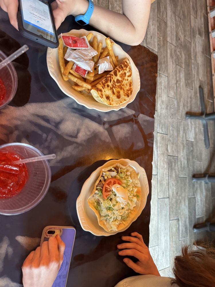 El Canelo Mexican Restaurant