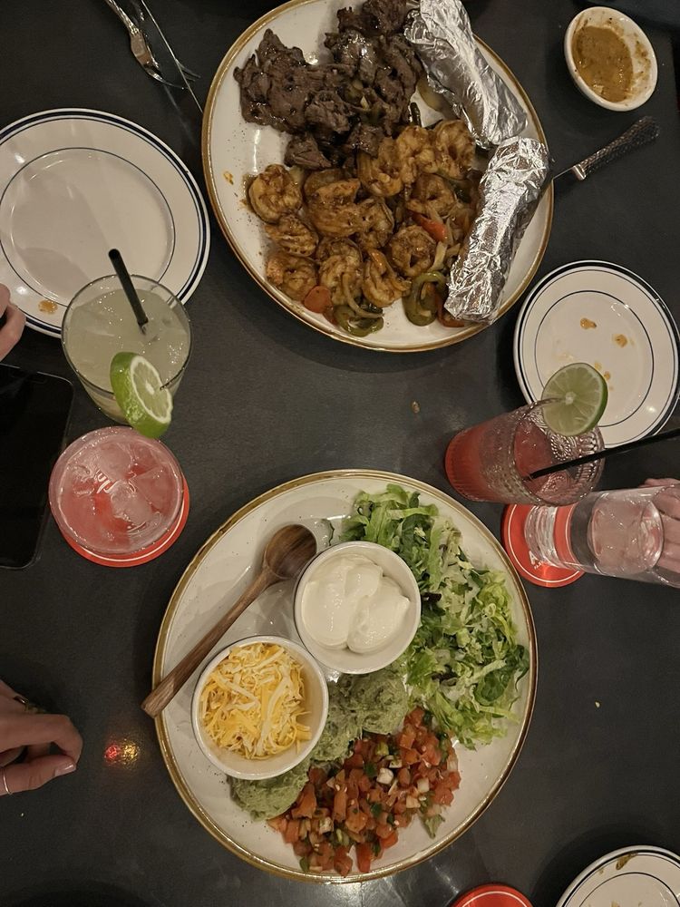 Arzola’s Fajitas & Margaritas
