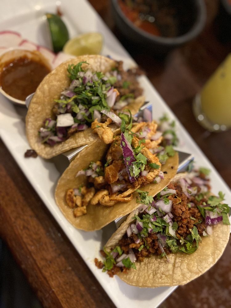 Agavero Grill & Cantina