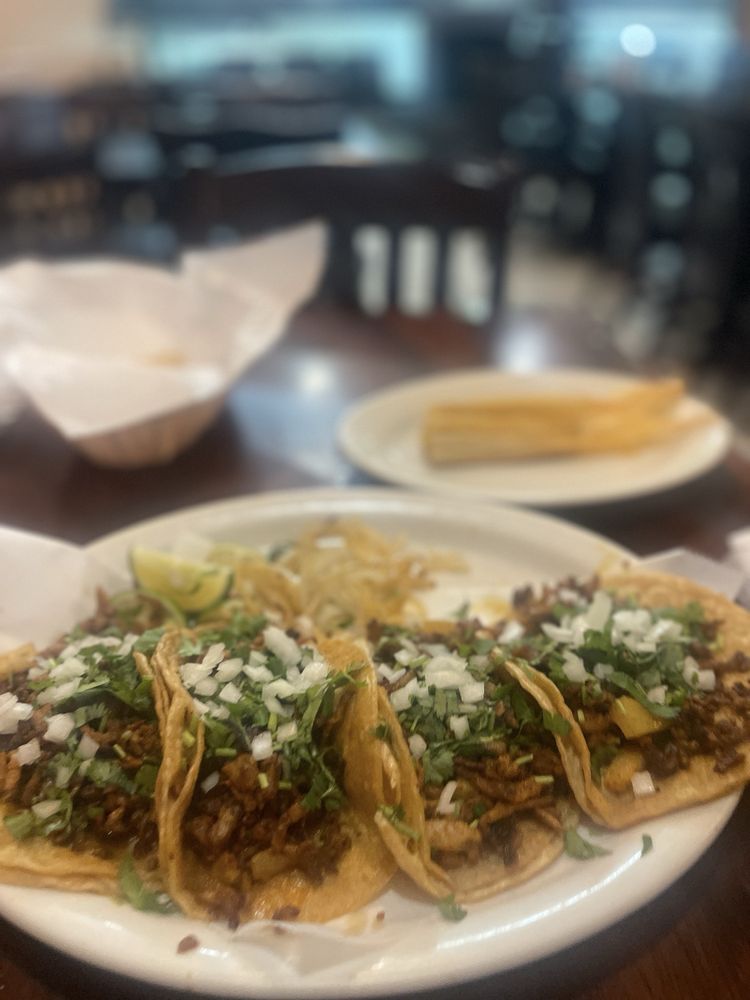 El Tarasco Taqueria & Restaurant