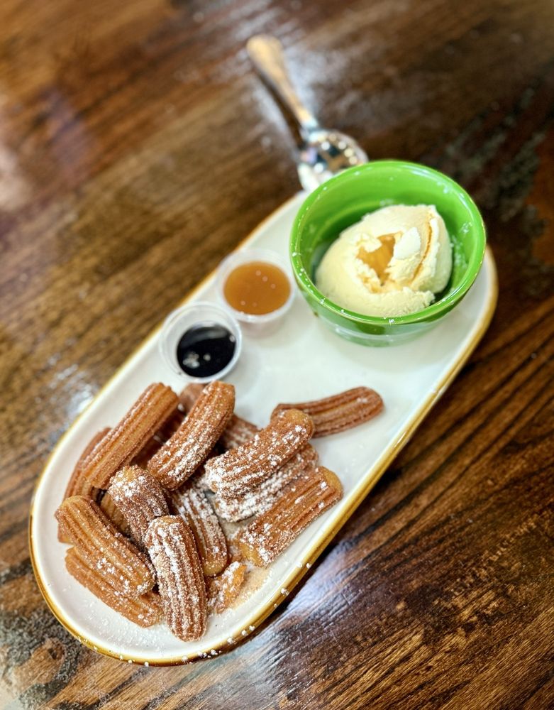 Raíces Mexican Cantina