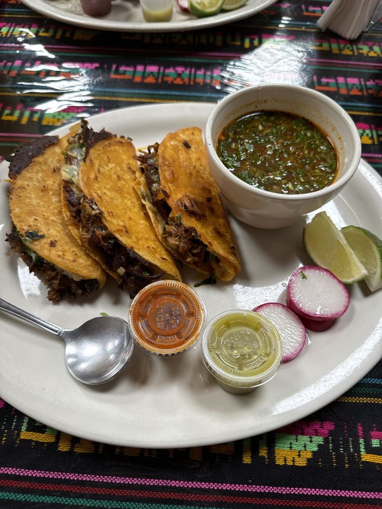 El Mixteco Restaurant