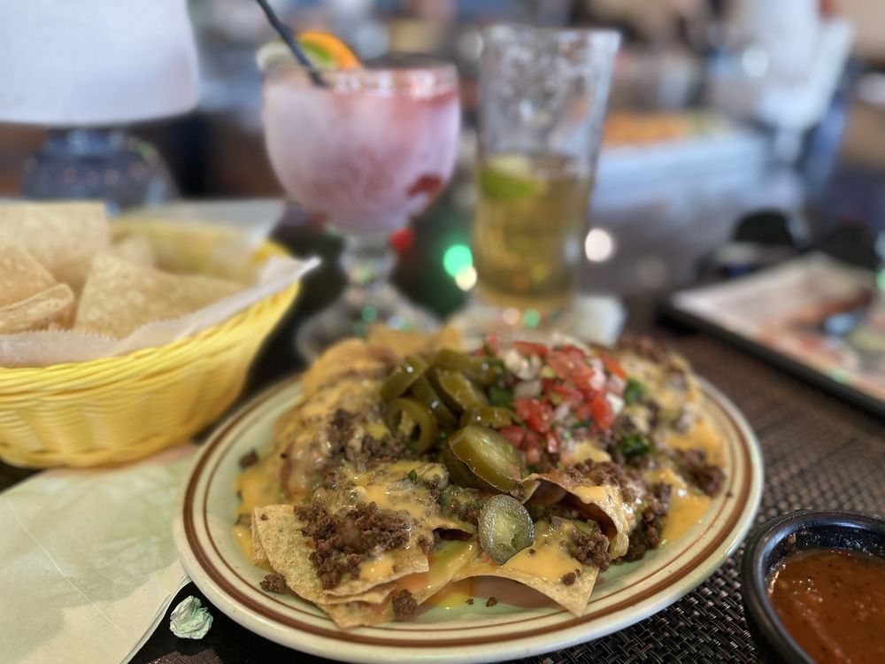 Hacienda Los Arcos Mexican Grill & Bar