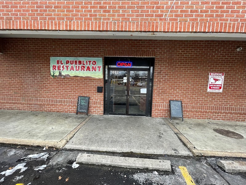 El Pueblito Restaurant & Bar