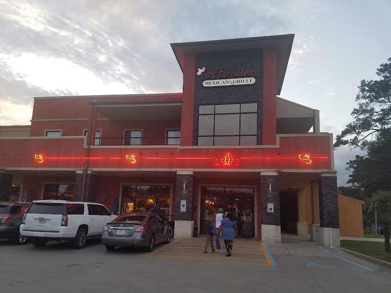 Los Parrilleros | Mexican Grille