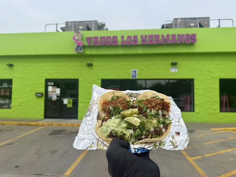 Tacos Los Hermanos