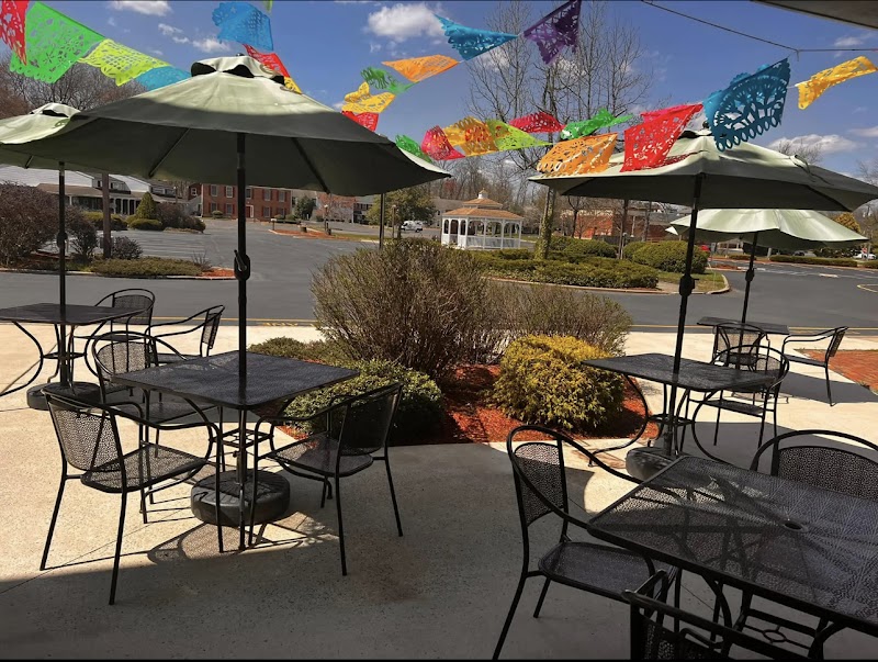 Mi Pueblito Modern Mexican Restaurant