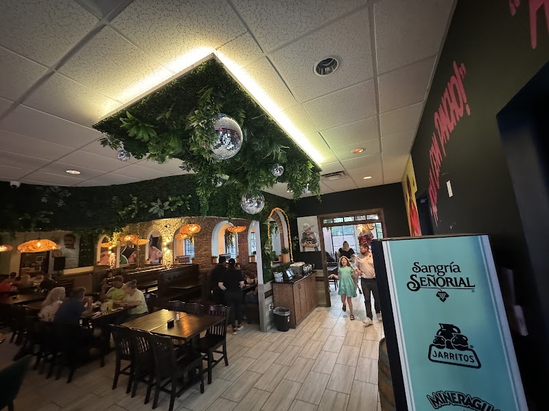 Aqui es Mexico Cocina Mexicana