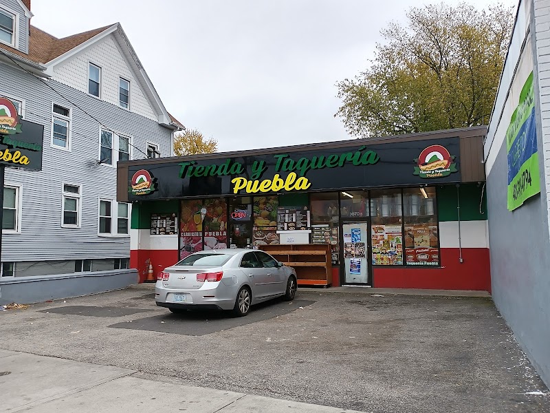Tienda y Taqueria Puebla