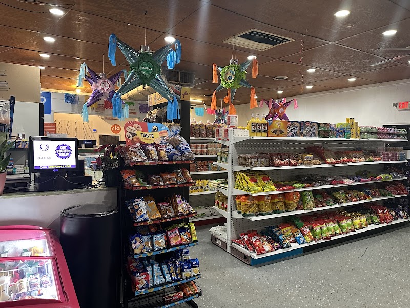 Tienda y Taqueria El Rinconcito Authentic Mexican Food