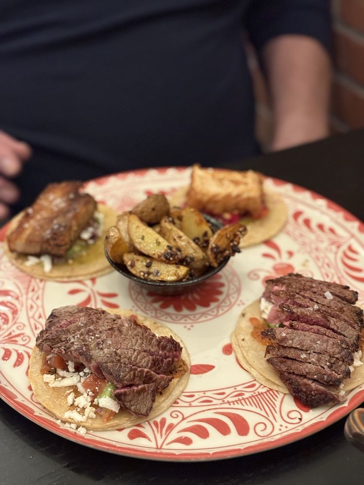 Aroma Latin American Cocina