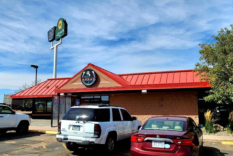 Tres Amigos (Lincolnway)