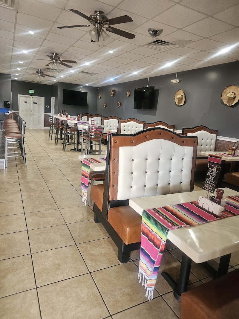 El Piquin Mexican Restaurant and Market