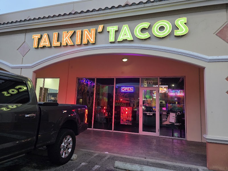 Talkin' Tacos Wellington