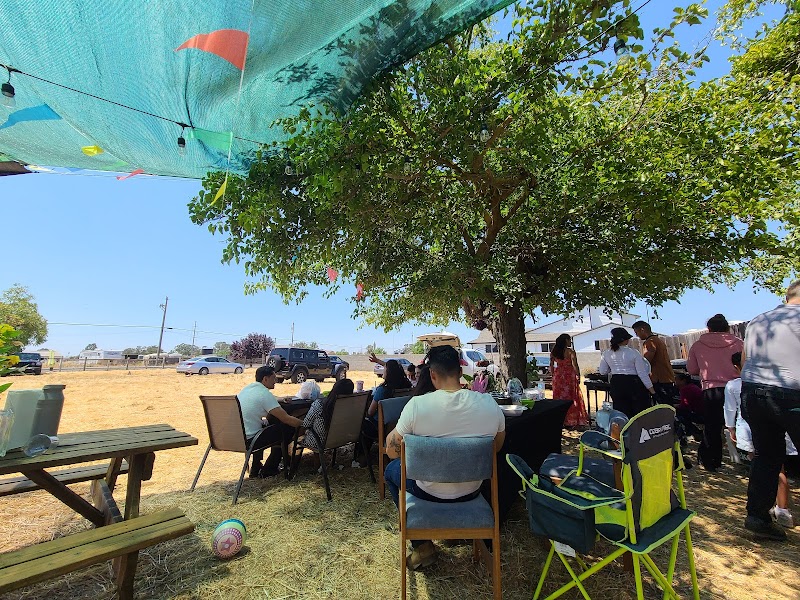 La Chalupa Tradicional Mexican Food