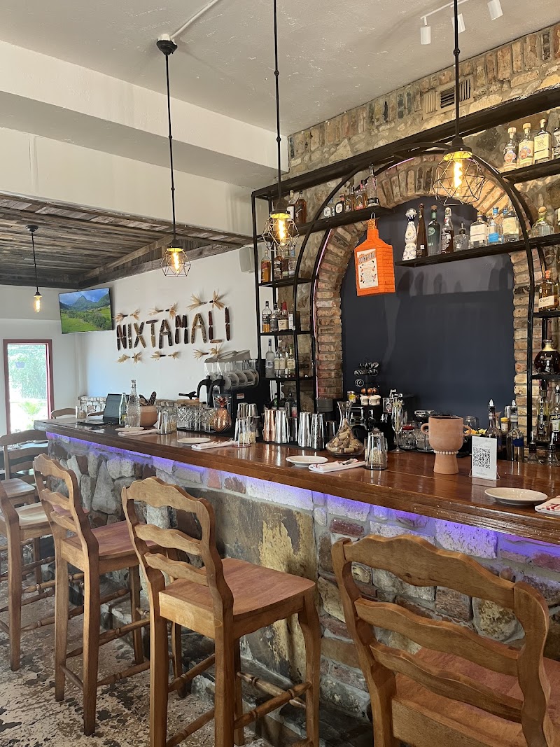 Nixtamali Molino + Comedor