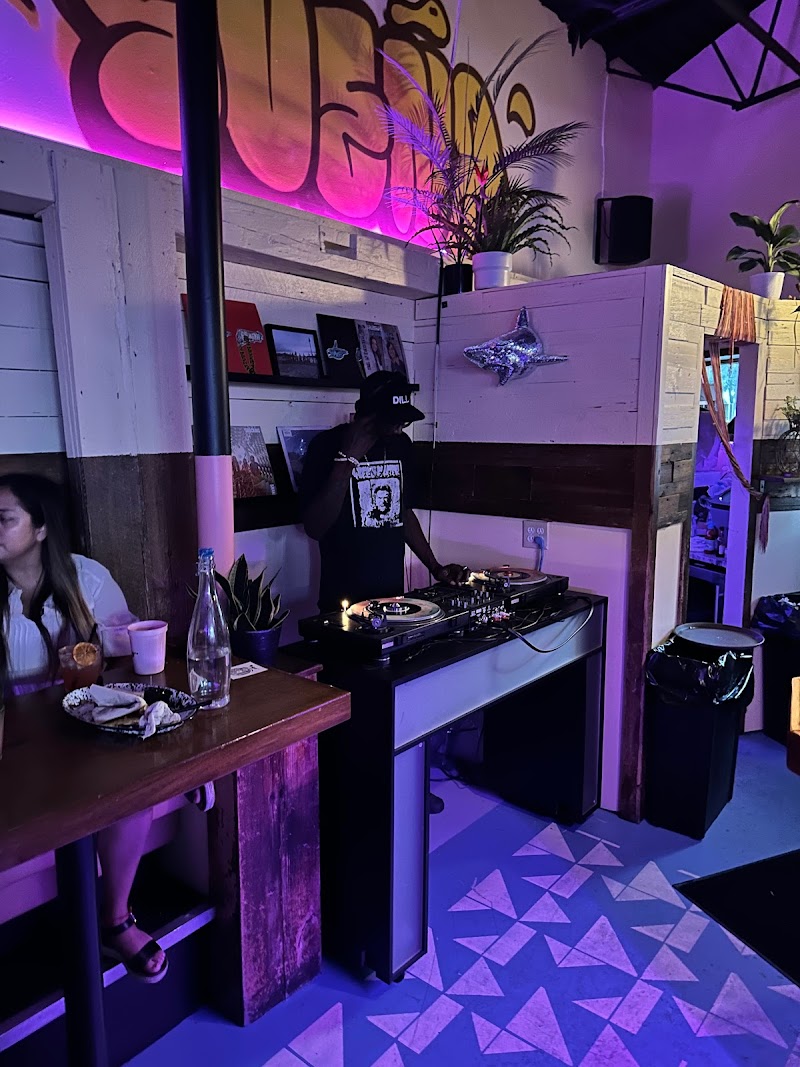 Diego Chicago Restaurant | Dinner, Late Night, Weekend Brunch