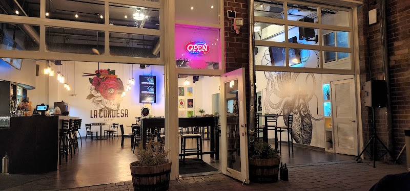 La Condesa Eatery
