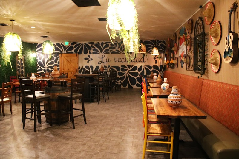 Vecindad Mexican Restaurant
