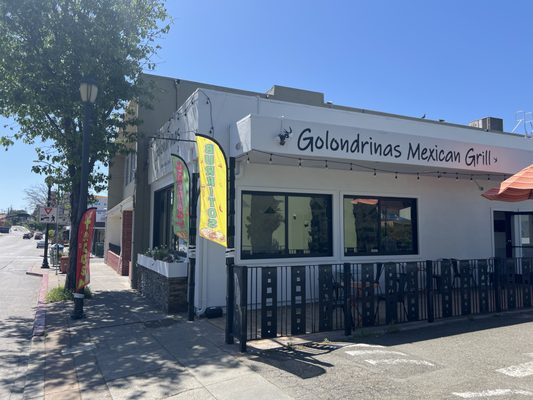Golondrinas Mexican Grill