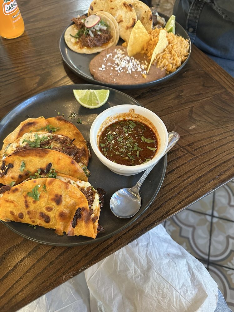 Cencalli Taqueria and Agaveria