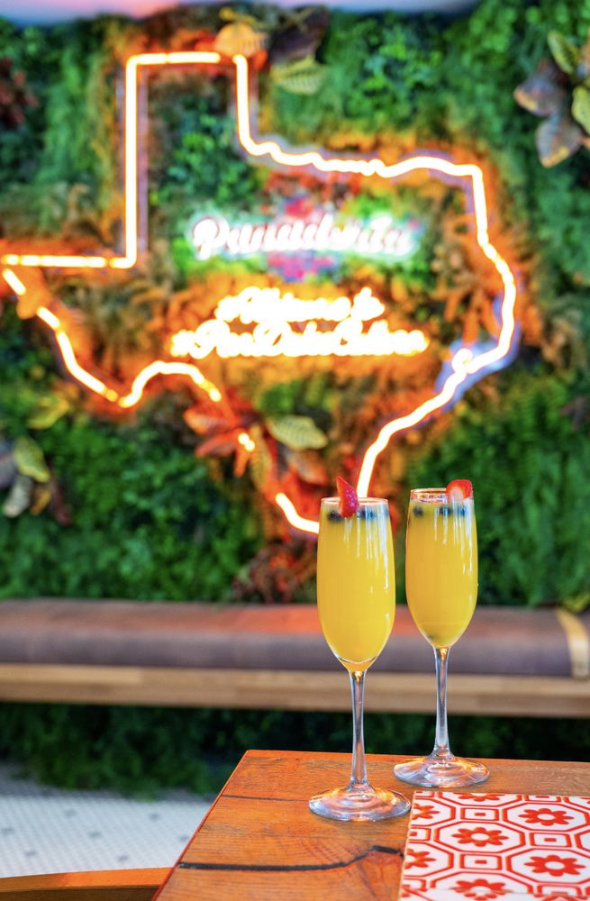 La Panadería Bakery Café