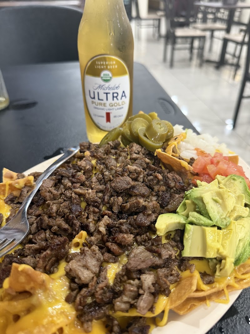 Taqueria 501 Tacos & Burgers