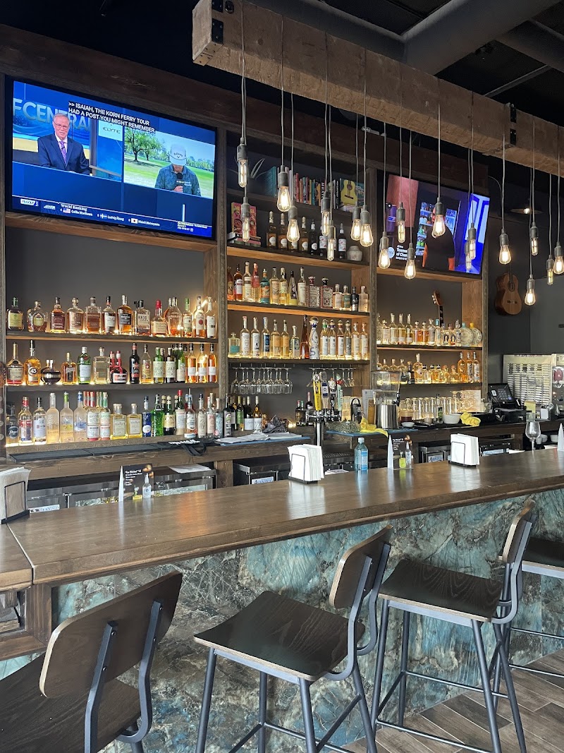 Parachos Tacos y Tragos