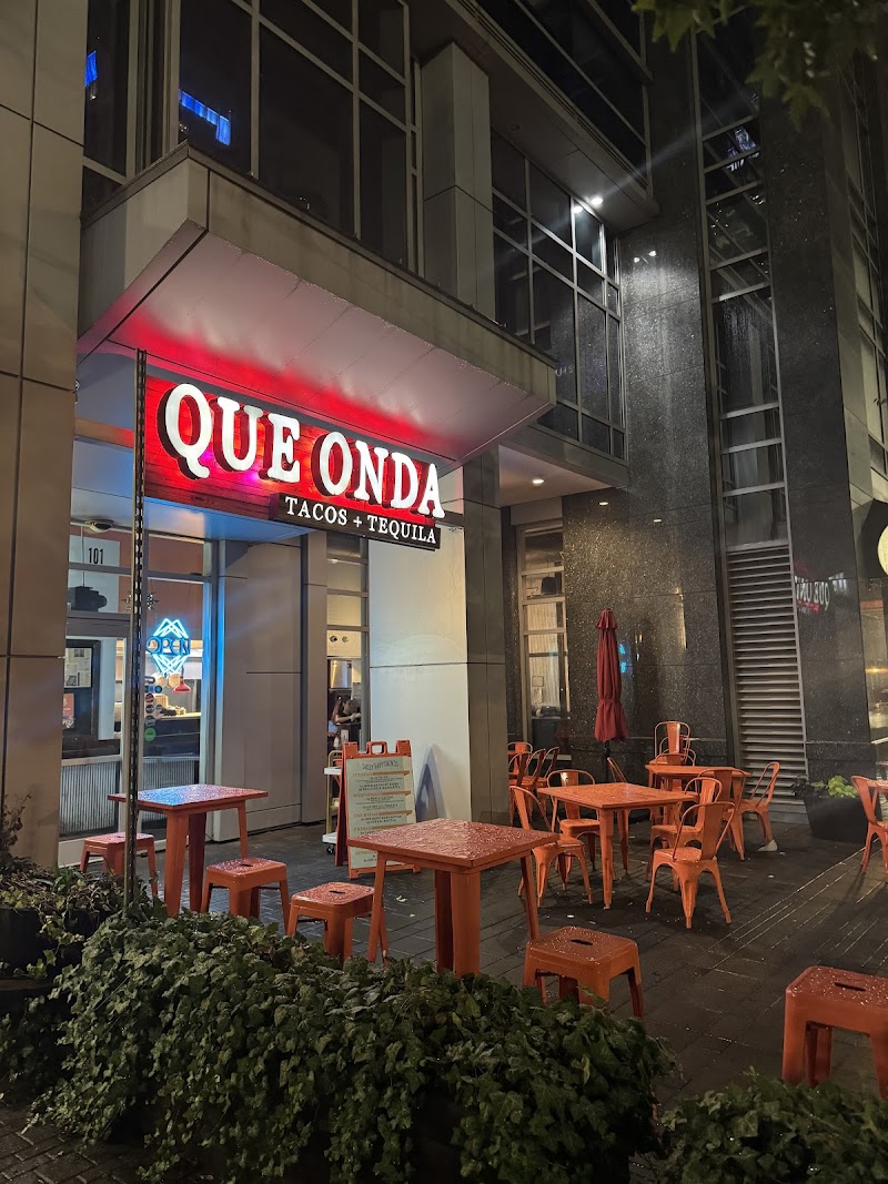 Que Onda Tacos + Tequila Uptown
