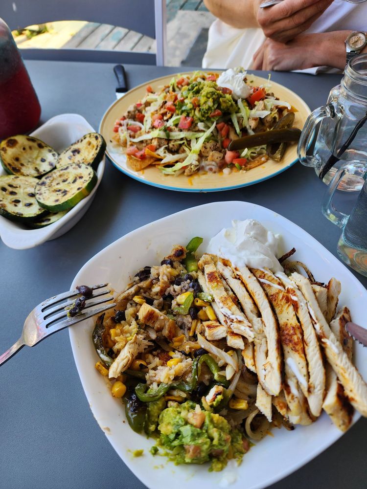 El Guacamole Mexican Grill