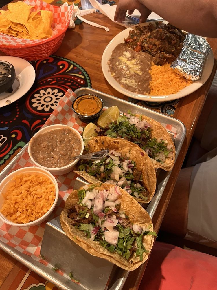 Rio Bravo Mexican Restaurant