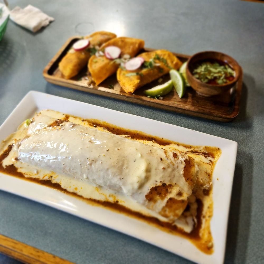 Las Perlas Mexican Restaurant