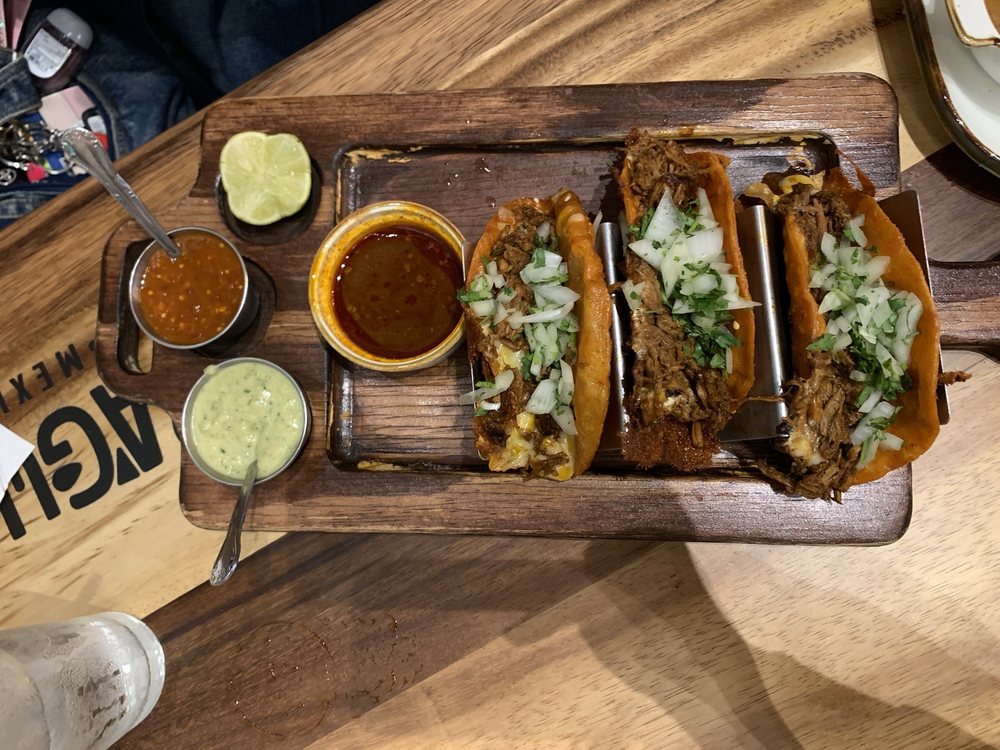 Aguacates Mexican Cantina