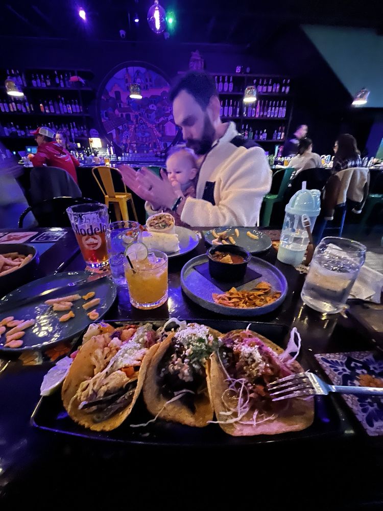 El Punto Mexican Cantina