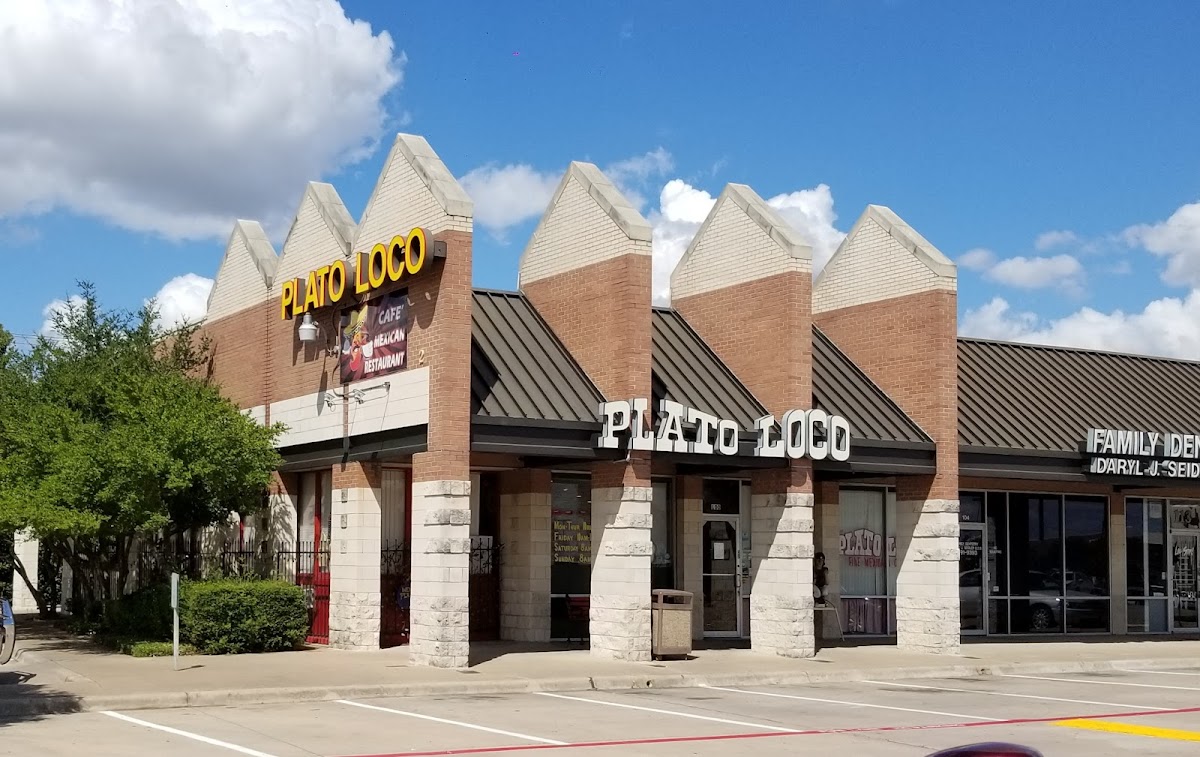Cafe Plato Loco Restaurant — Mexican restaurant in Cedar Hill