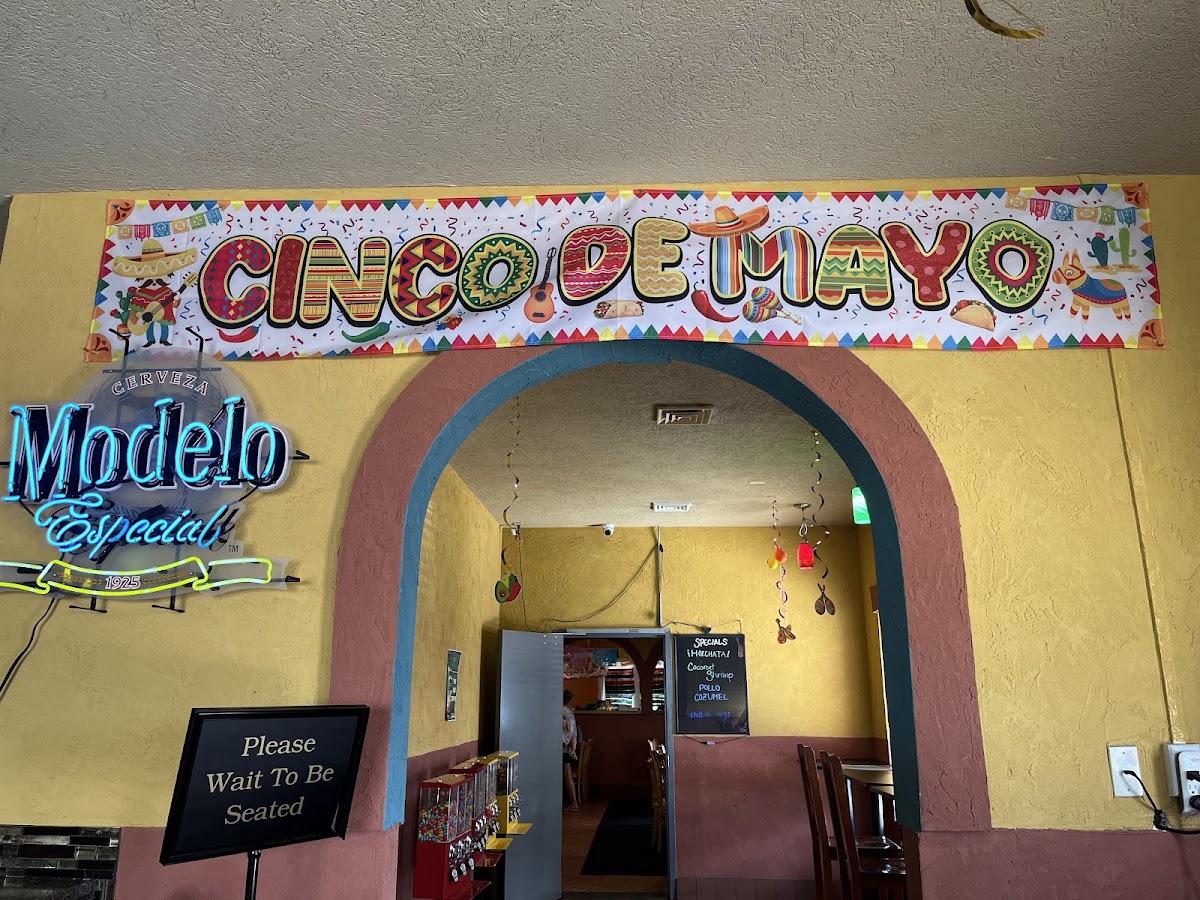 Casa Las Palmas — Mexican restaurant in Port Clinton