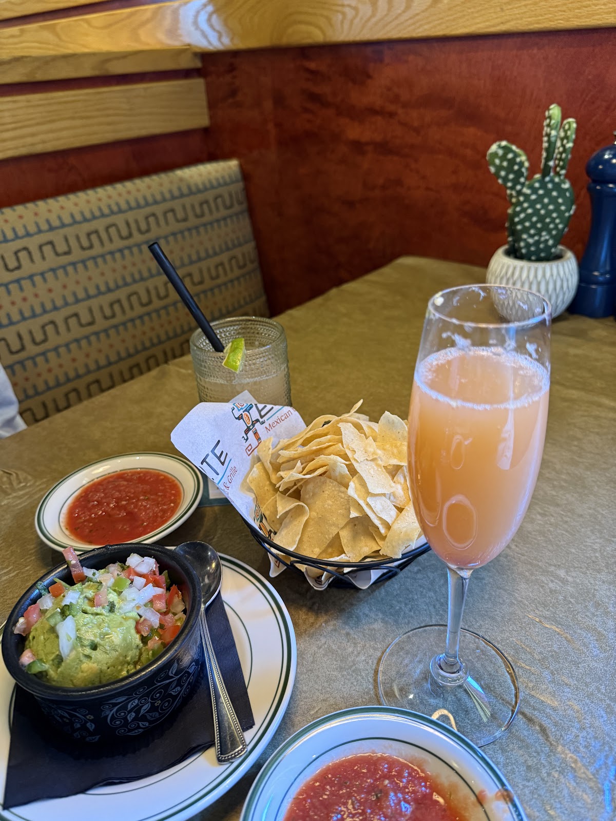 Elote Mexican Bar & Grille