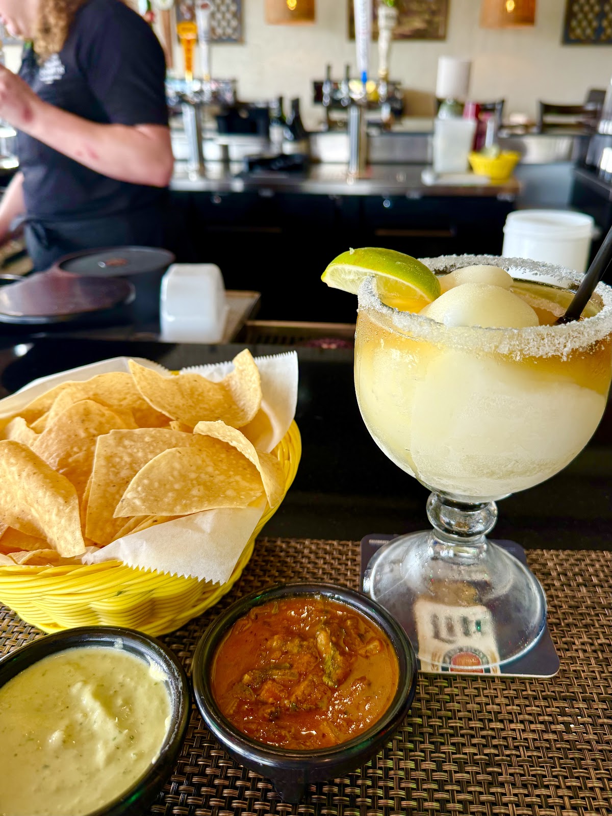 Hacienda Los Arcos Mexican Grill & Bar