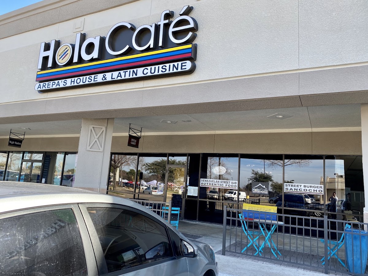 Hola Cafe