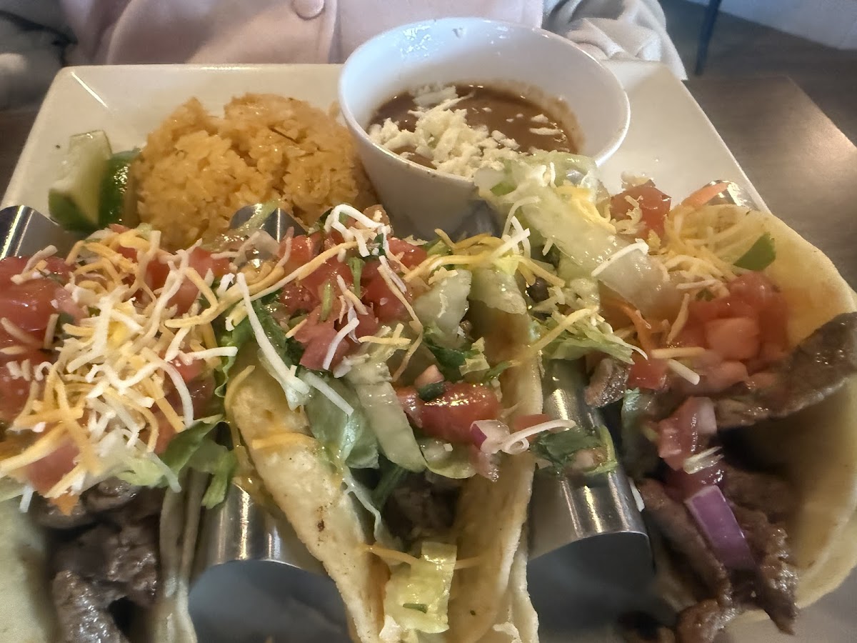 Lalos Mexican Restaurant