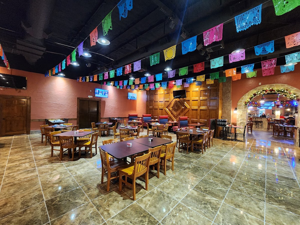 Los Primos Mexican Grill & Bar — Mexican restaurant in Fairfield