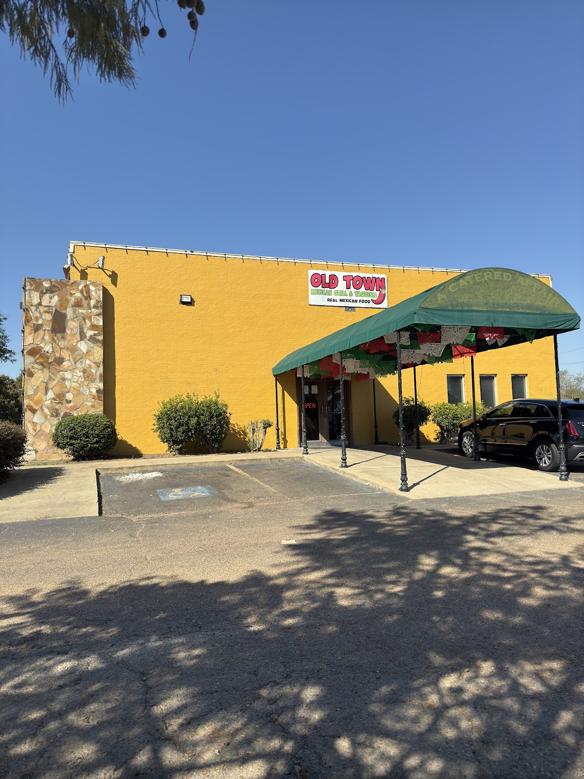 Old Town Mexican Grill — Mexican restaurant in Canton