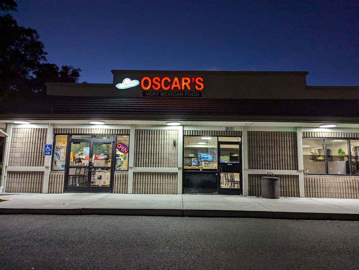 Oscar's Very Mexican Food. — Mexican restaurant in West Sacramento