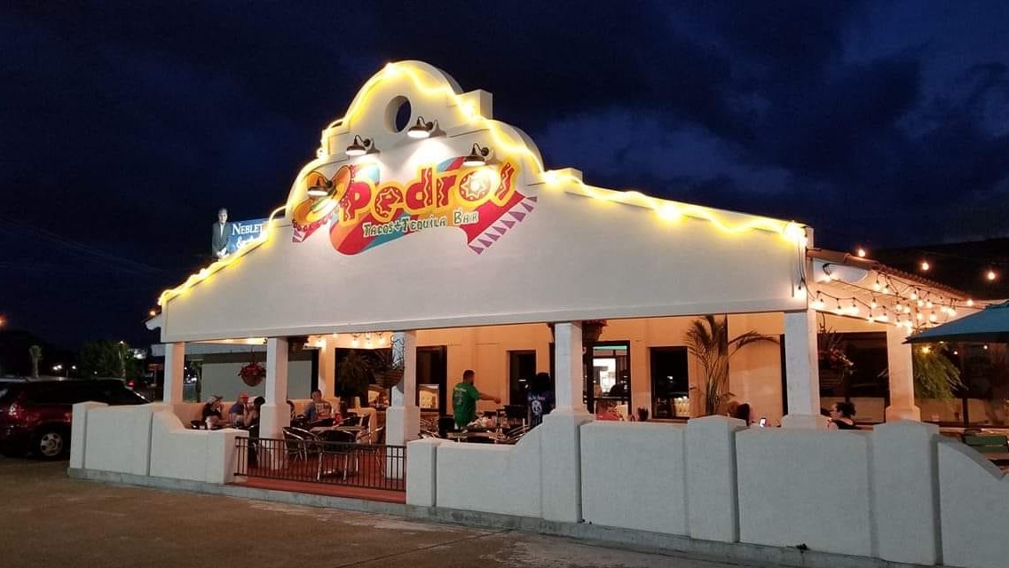 Pedros Tacos And Tequila Bar — Mexican restaurant in Alexandria